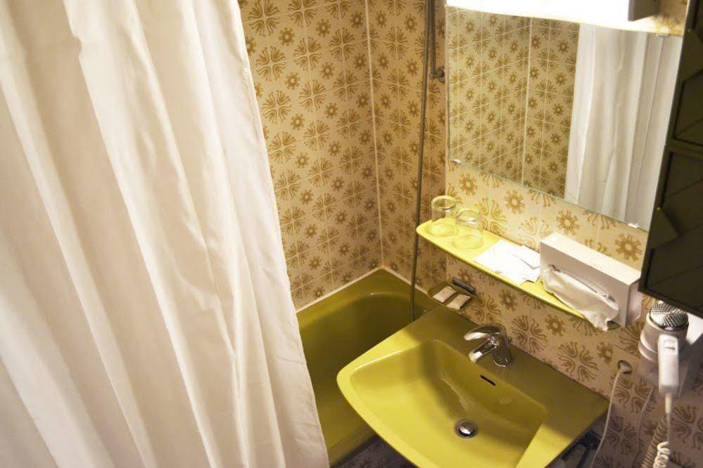 Hotel Quellenhof Bad Urach Bagian luar foto